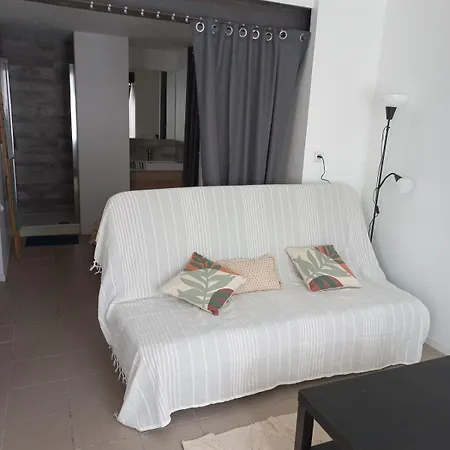 Apartment Large Near Medieval